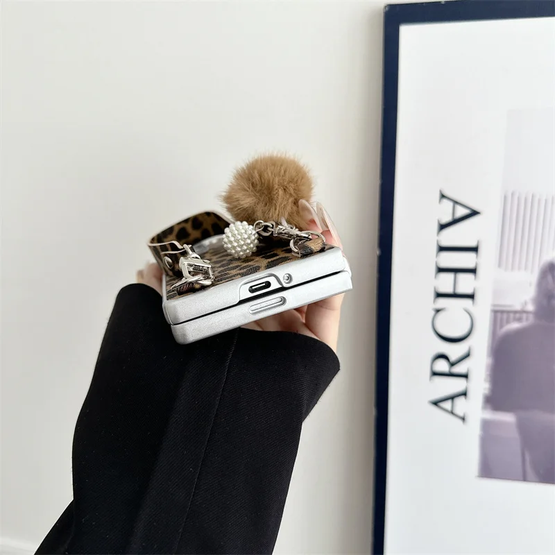 Fashion Leopard Print Folding Phone Case with Chain - Hard PC Cover
