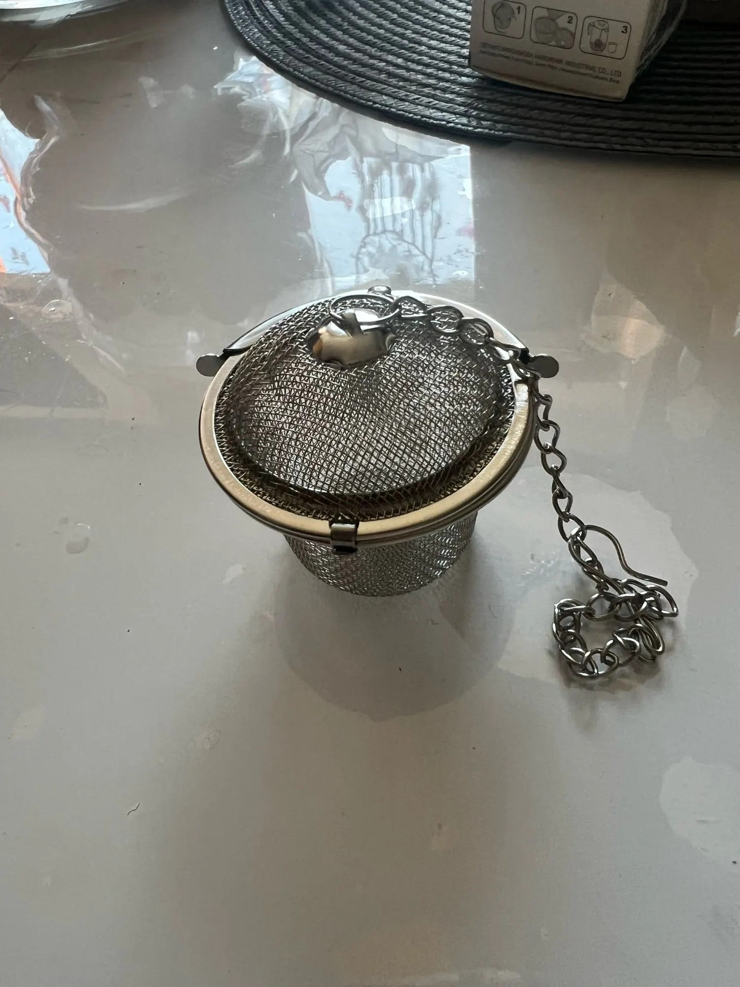 Tea Spice Strainer Seasoning Ball Mesh Herbal Ball Stainless Steel Teakettle Locking photo review