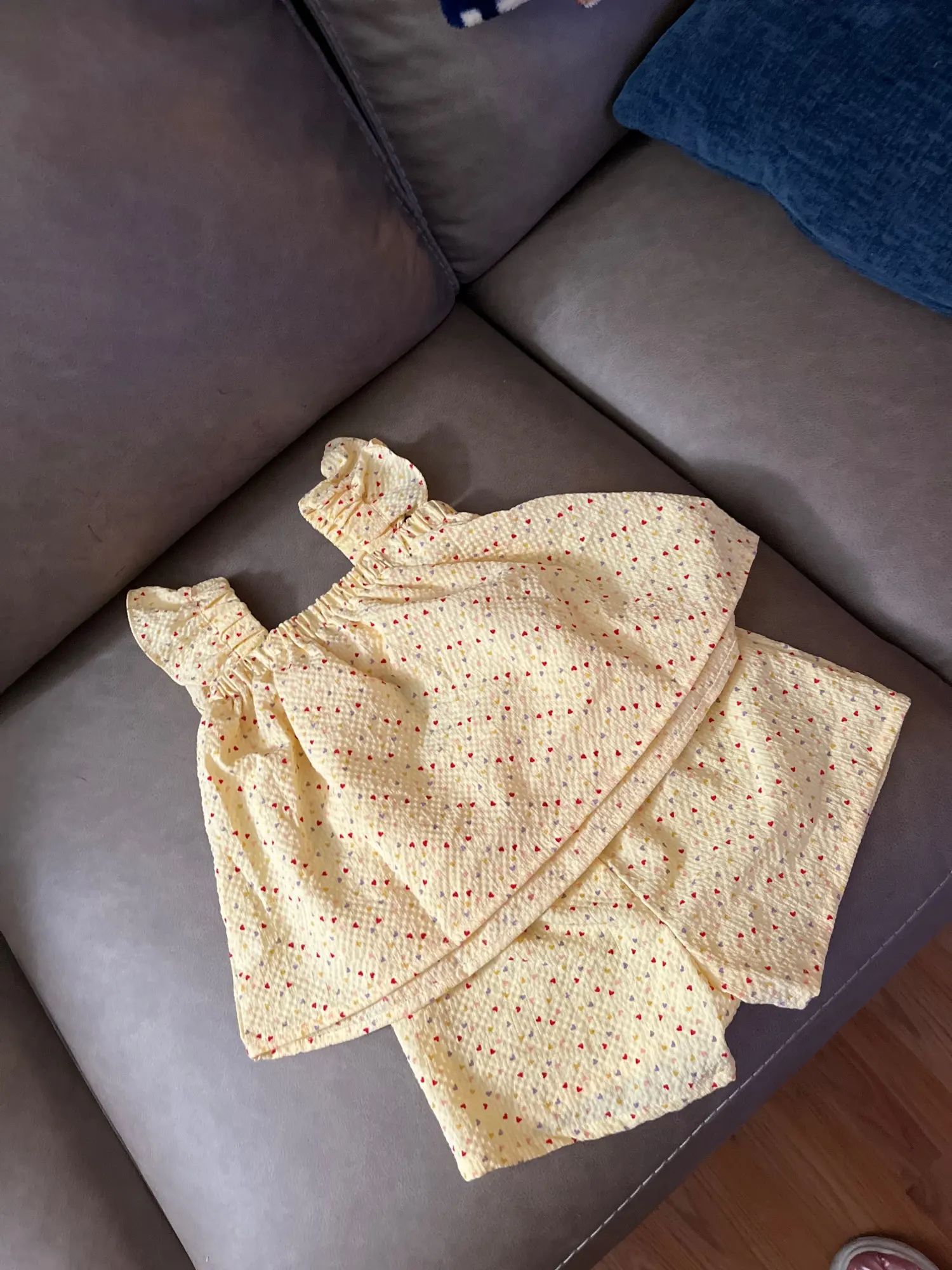 Colorful Dot Flying Sleeve Baby Set photo review