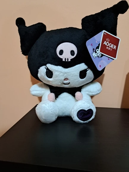 Peluche Kuromi Sanrio​ photo review