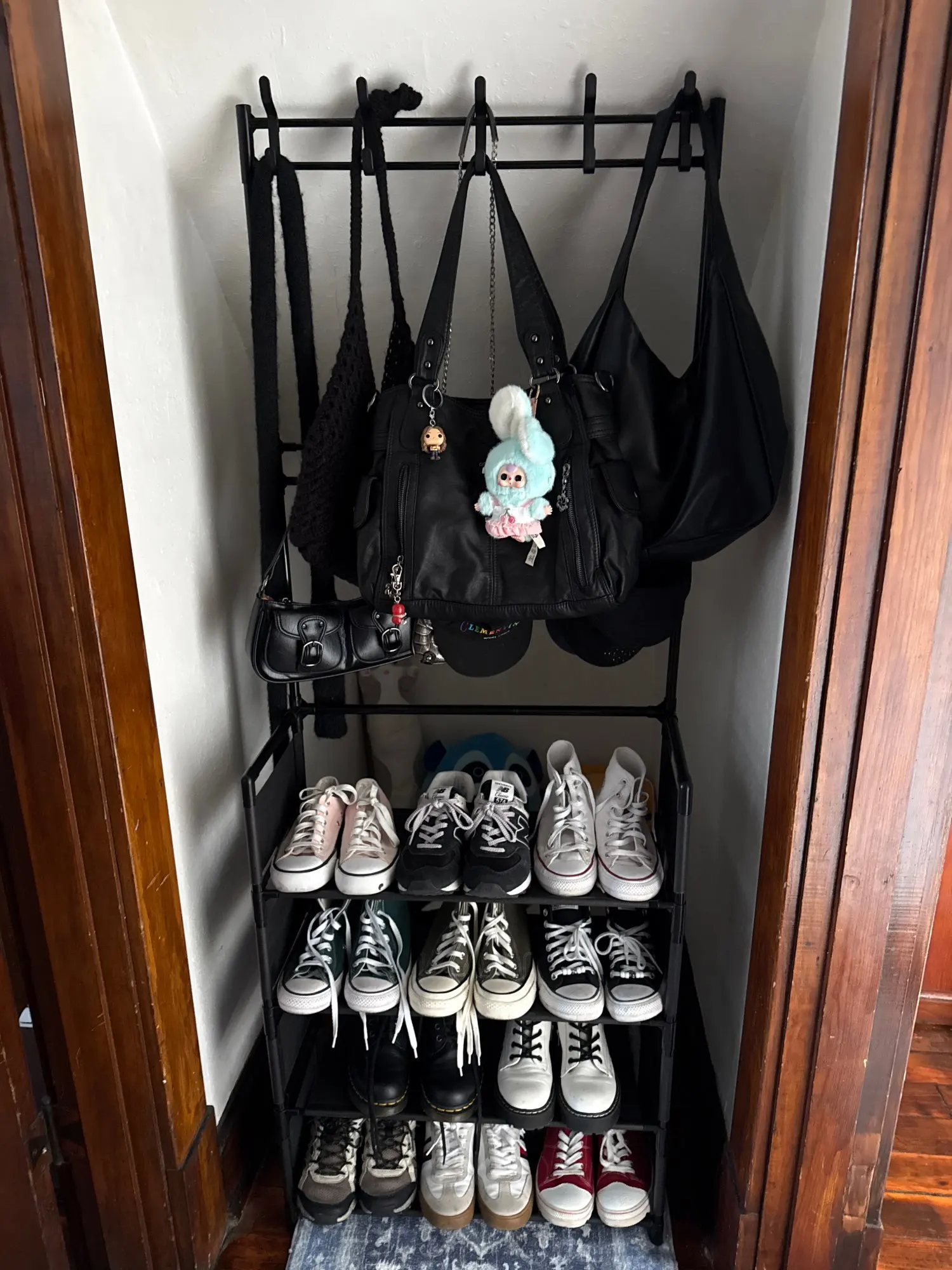Clothes Hanger Multi-Layer Shoe Rack Doorway DIY Hat And Shoes Shelf Simple Floor-Standing Living Room Organizer Storage Racks photo review