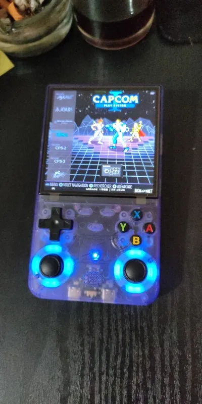 R36 ULTRA photo review