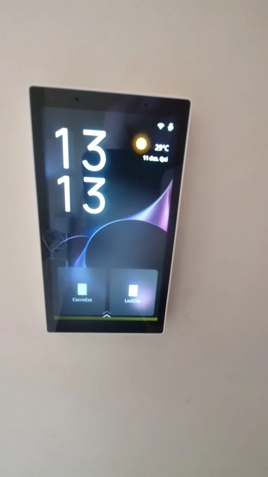 MOES Tuya Wifi Smart 5-inch Touch Screen US Center Control Panel Voice Control Alexa And ZigBee Gateway Built-in Scene Control photo review