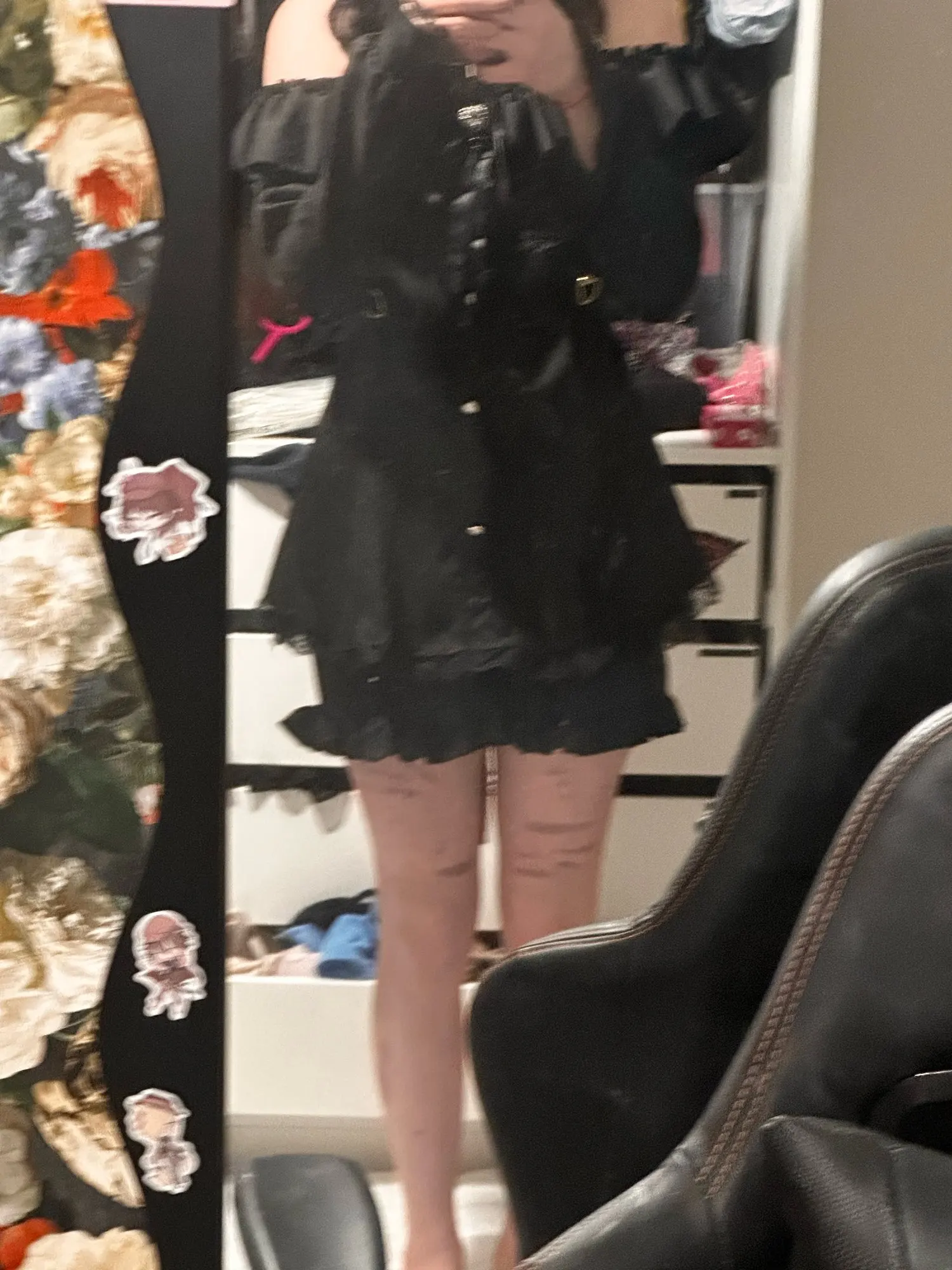 Noir Heart Ruffle Cold-Shoulder Coord photo review
