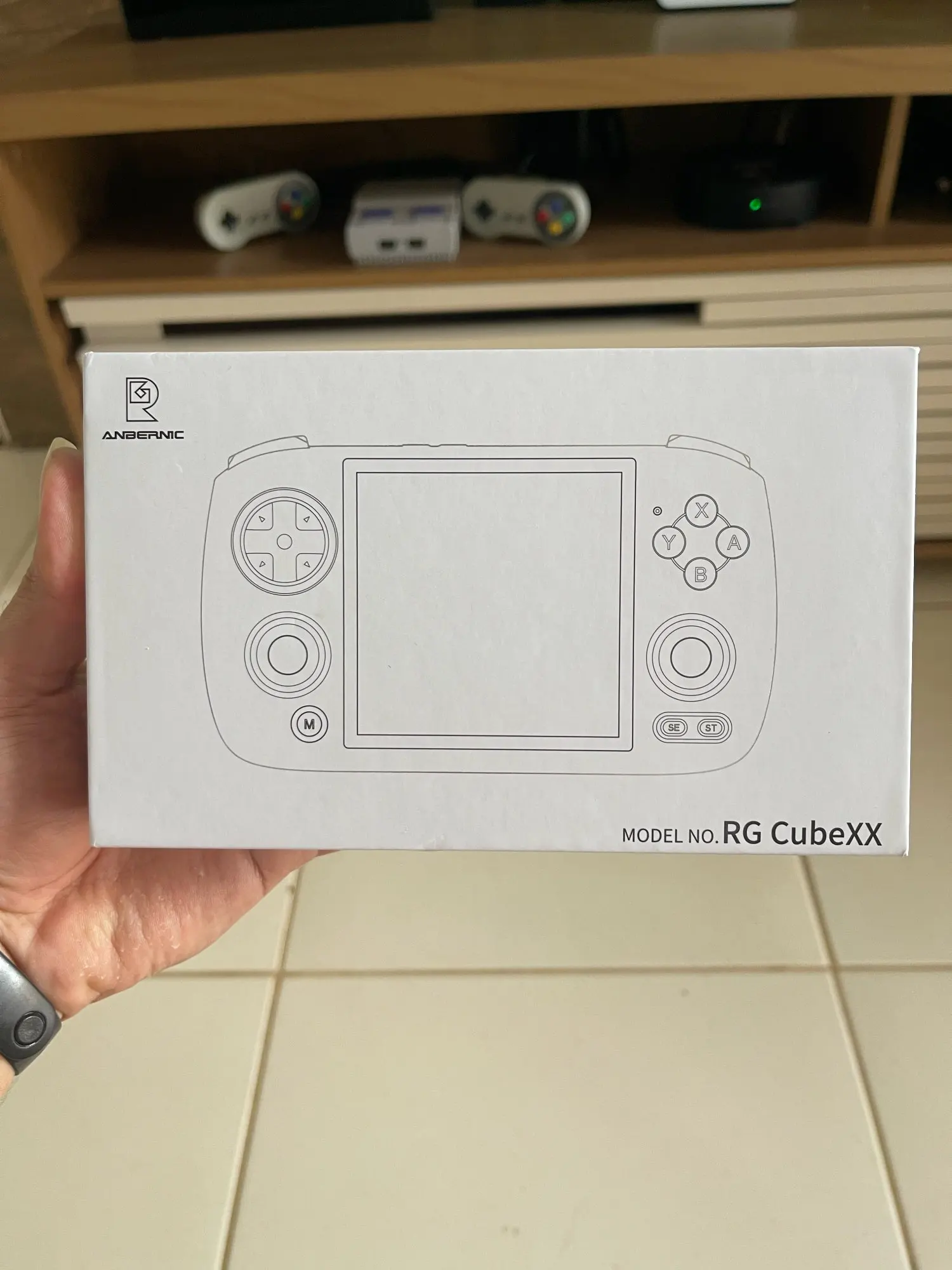 ANBERNIC RG CubeXX photo review