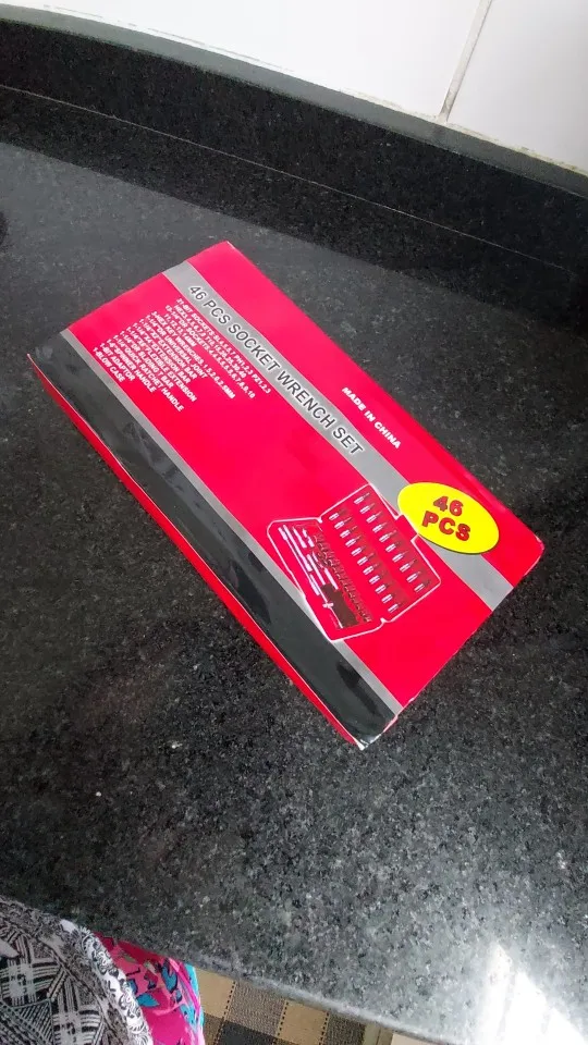Kit de Ferramentas 46 Peças com Soquetes e Chave Catraca Reversível