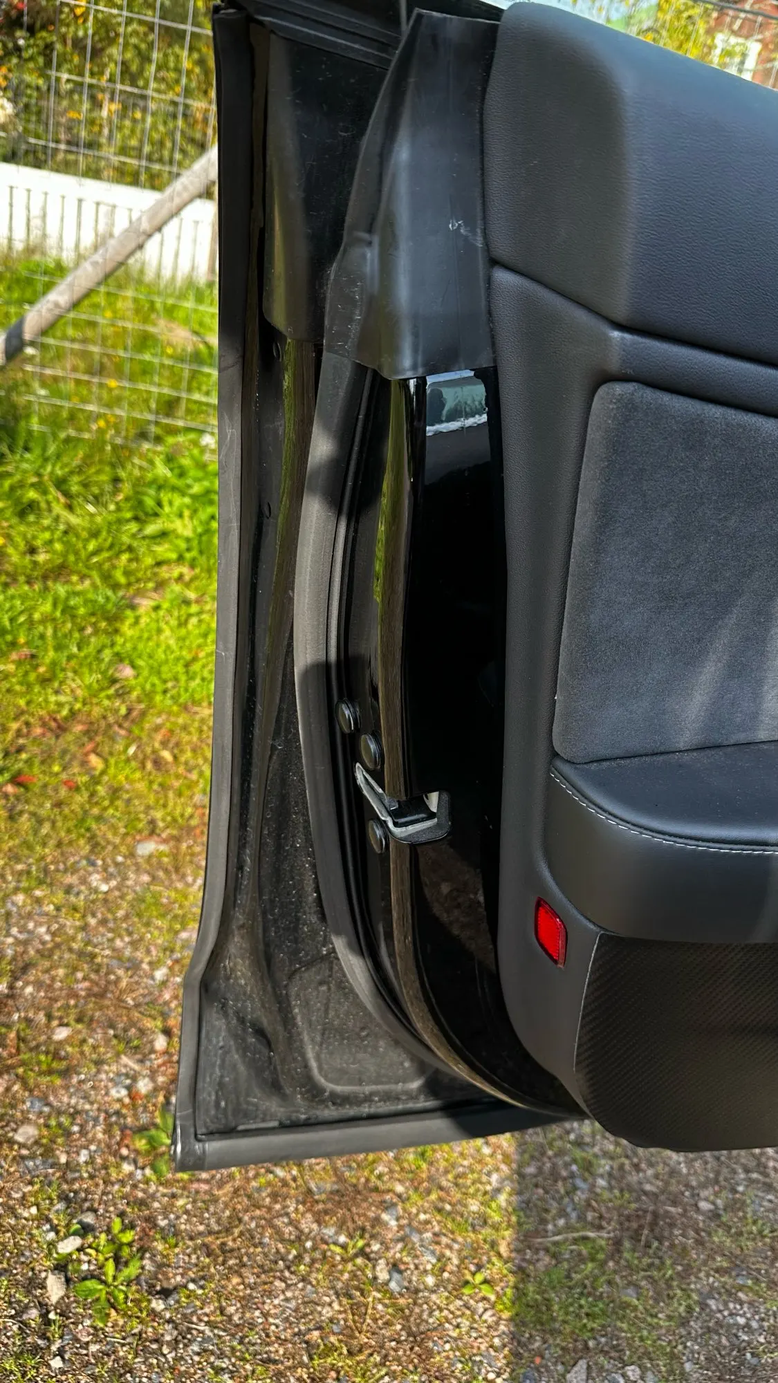 TeslaHubs™ ProGuard: Advanced Noise Reduction & Weatherproofing Kit customer photo
