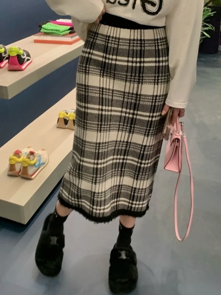 

Женская вязаная клетчатая юбка Qiukichonson, длинная винтажная юбка-карандаш с высокой талией и кисточками, модель сезона осень-зима 2022 года