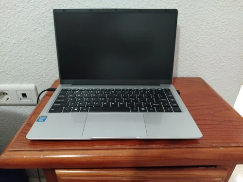 Ordenador portátil Windows 11 Pro Intel Celeron N4000 2025 Notebook PC Gamer 12GB DDR4 512GB 1TB SSD 1920*1080 ordenador de oficina PC photo review