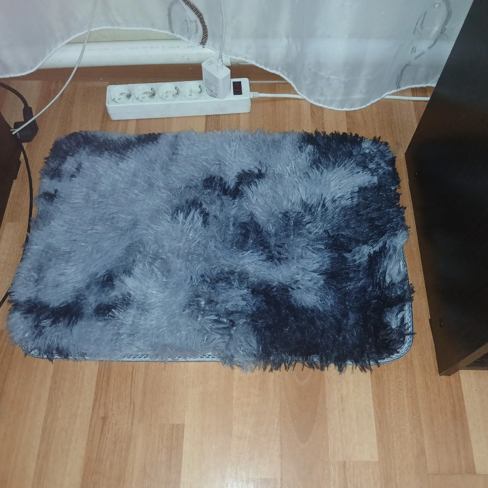 VIKAMA Silk Wool Bedside Rug Living Room Bedroom Baby Room Soft Home Décor Rug photo review