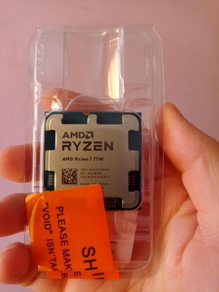 AMD Ryzen 7 7700 Processor 5.3GHz 8-Core 16-Thread 40MB Game Cache