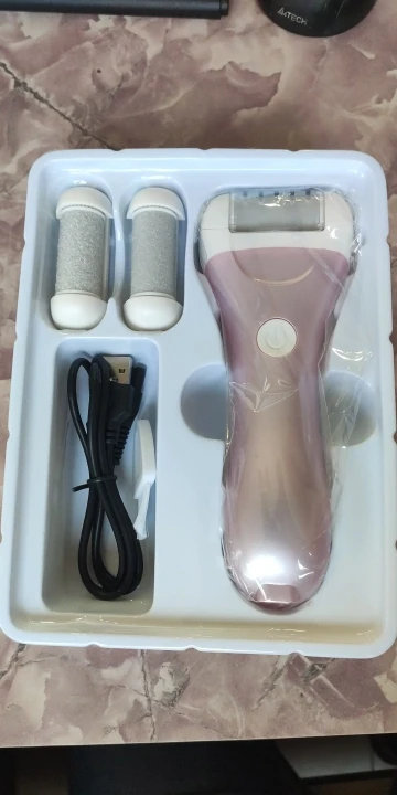 Electric Foot File Pedicure Tools Feet Callus Removers Rechargeable Foot Scrubber Feet Care for Dead, Hard Cracked Dry Skin photo review