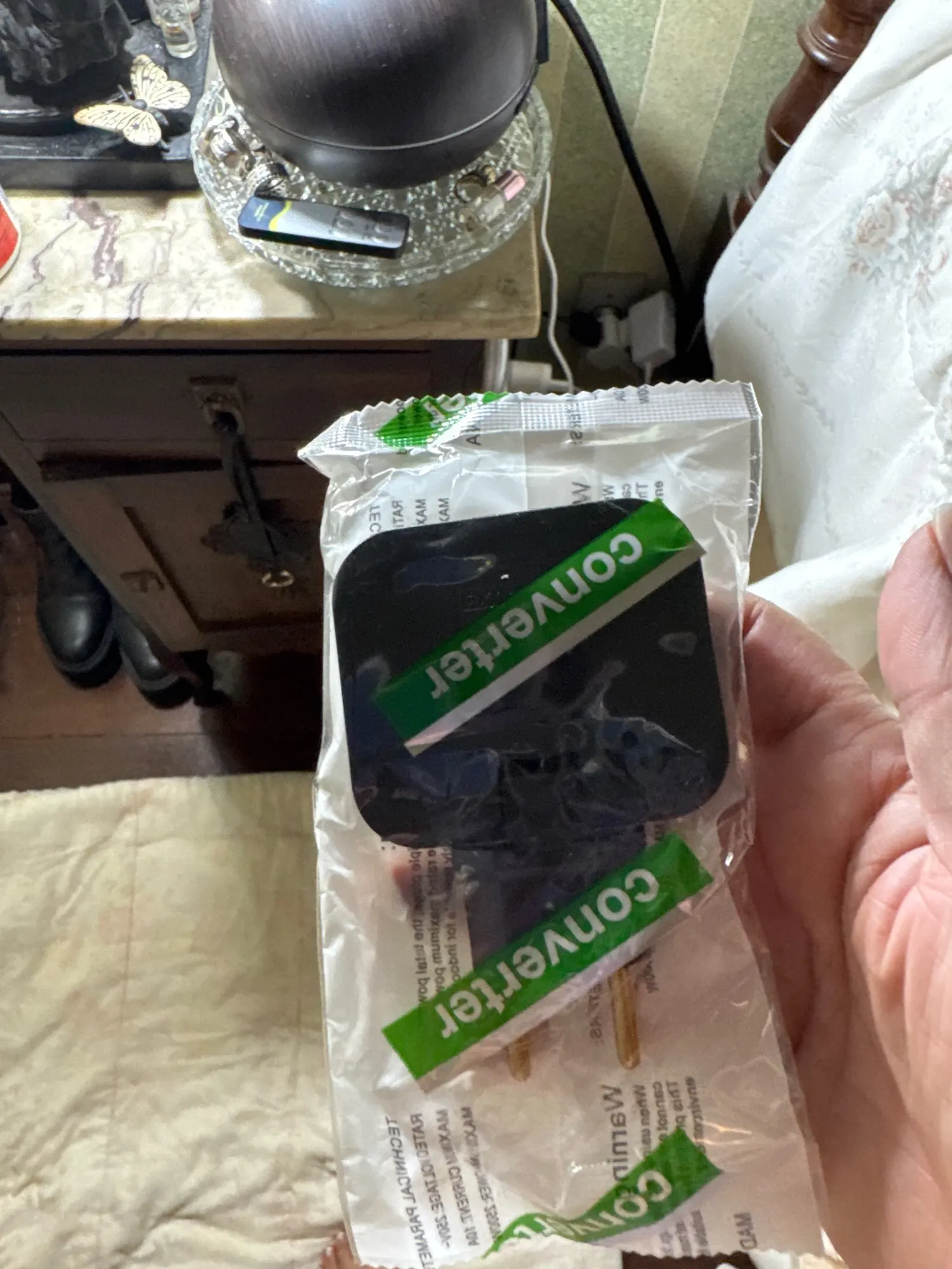 Adaptador Tomada Dobrável 20A: 3 Entradas 110/220V, 10A - Prático para Versatilidade Elétrica, Tomada Multiprise 3 Pinos BR photo review