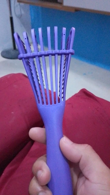 Escova Polvo Detangler para Cabelos Cacheados - Sortido - Desembarace com Facilidade e Realce a Beleza dos Seus Cachos photo review