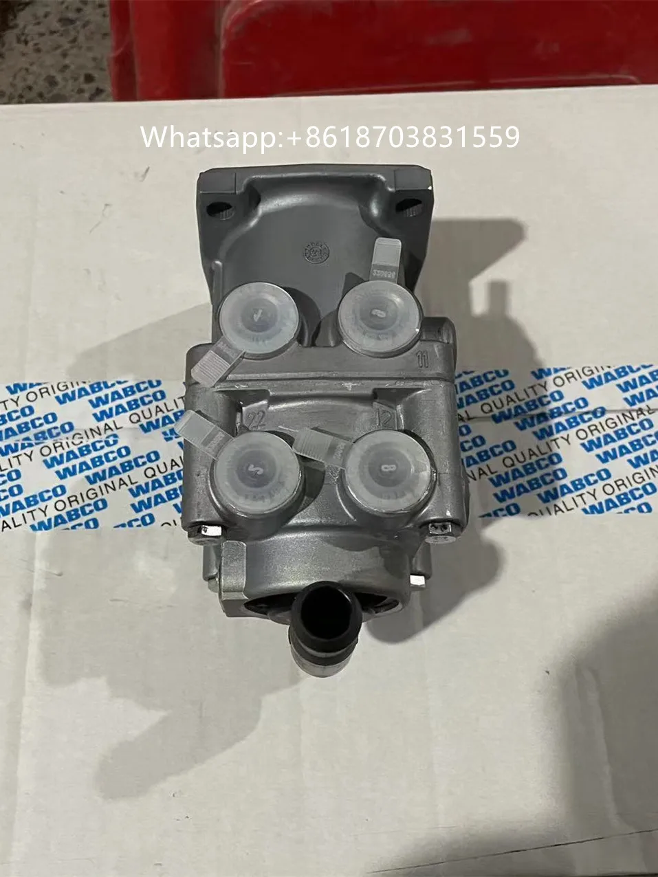 

4613150080 WABCO Foot Brake Valve ABS EBS KAMAZ MAN DAF SCANIA
