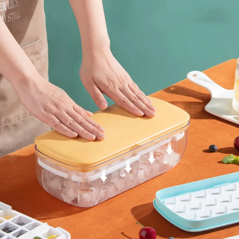 1PC Portable Silicone Ice Mold And Storage 2In1 Cube Tray Making Mould Box Set Maker Bar Kitchen Barware Accessory Utensil Home