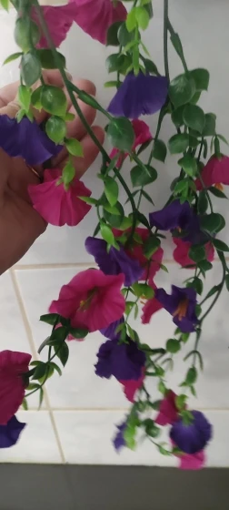 Artificial Flower New Artificial Hanging Flowers and Plants Easter Decoration 2025 UV-resistant and Realistic Room Decor Wedding photo review