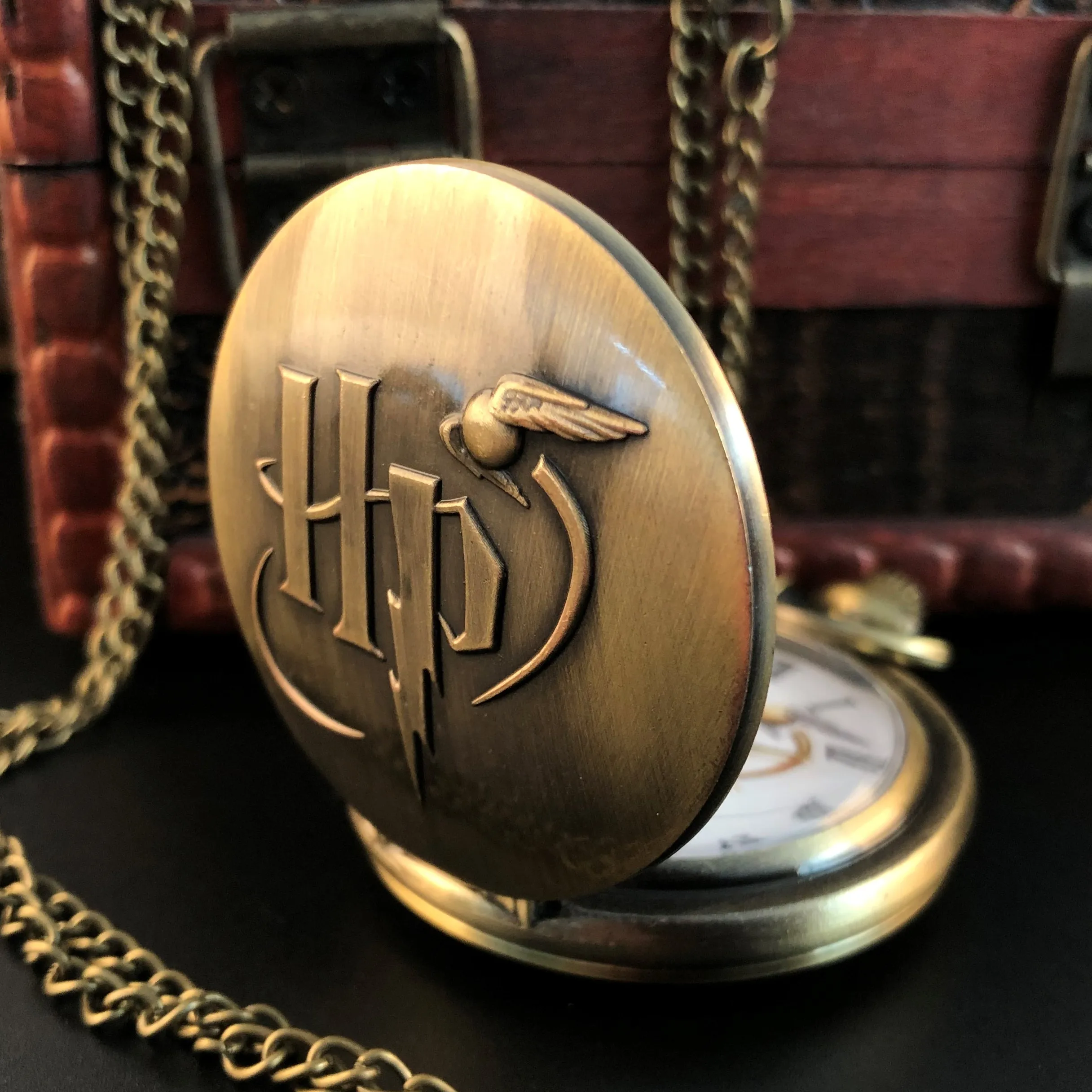 Рисунок 3 - Винтажные кварцевые карманные часы