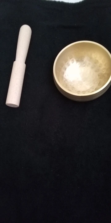 Tibetan Handmade Brass Singing Bowl | Meditation & Yoga Bowl photo review