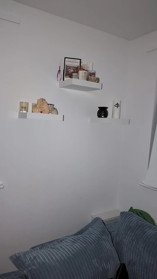 21V Portable Cordless Power Drill Set Impact Screw Driver with 1500mAh Li-Ion Rechargeable Battery 25+1 Torque Setting 45N.m photo review