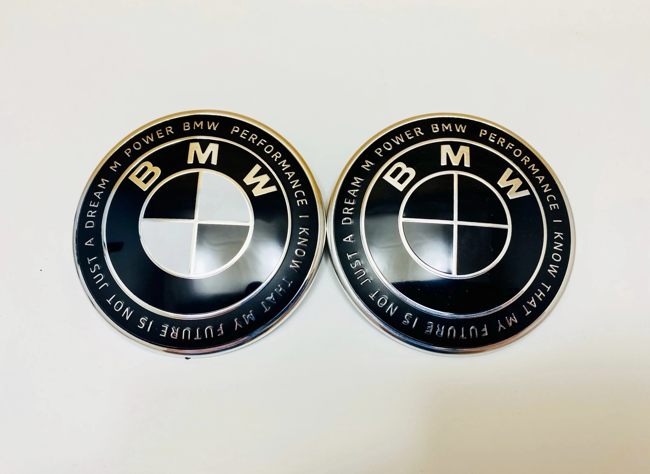 Emblema para BMW, insignia para capó o maletero de BMW, 82mm, nuevo diseño  Dream M Power, color negro, 813237505