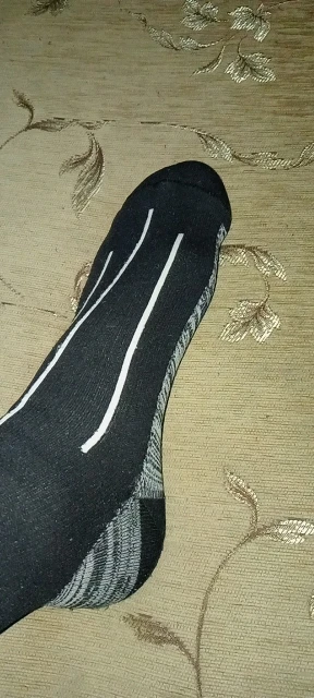 Wasserdichte Outdoor-Socken – Atmungsaktiv und Warm für Wandern, Camping, Skifahren & mehr photo review