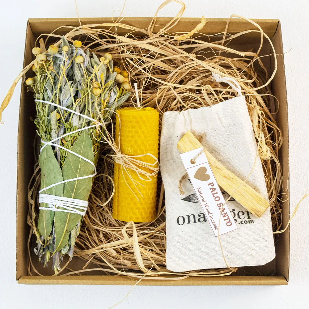 

3Pcs Exclusive Charm Incense Set Meditation and Positive Energy Palo Santo Beeswax Candle Anatolian Sage Box