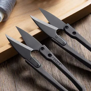 U-Shaped Thread Scissors 2