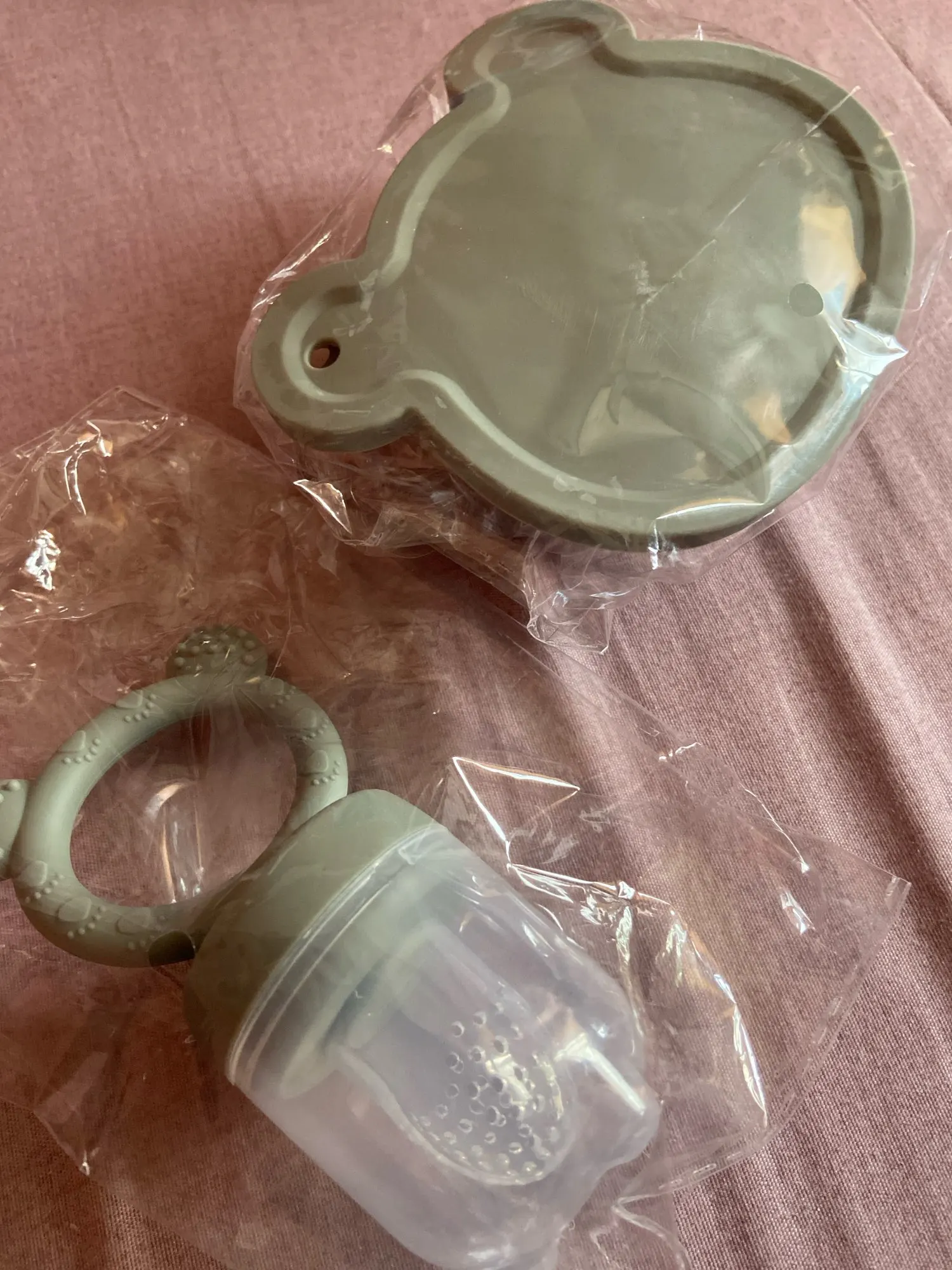 Baby Ice Cream Pops Silicone Mold - Fruit Popsicle Maker and Teething Toy photo review