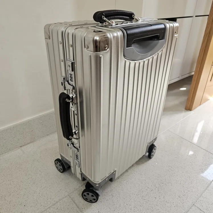 Aluminum Suitcase Silver