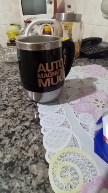 Automatic Self Stirring Magnetic Mug photo review