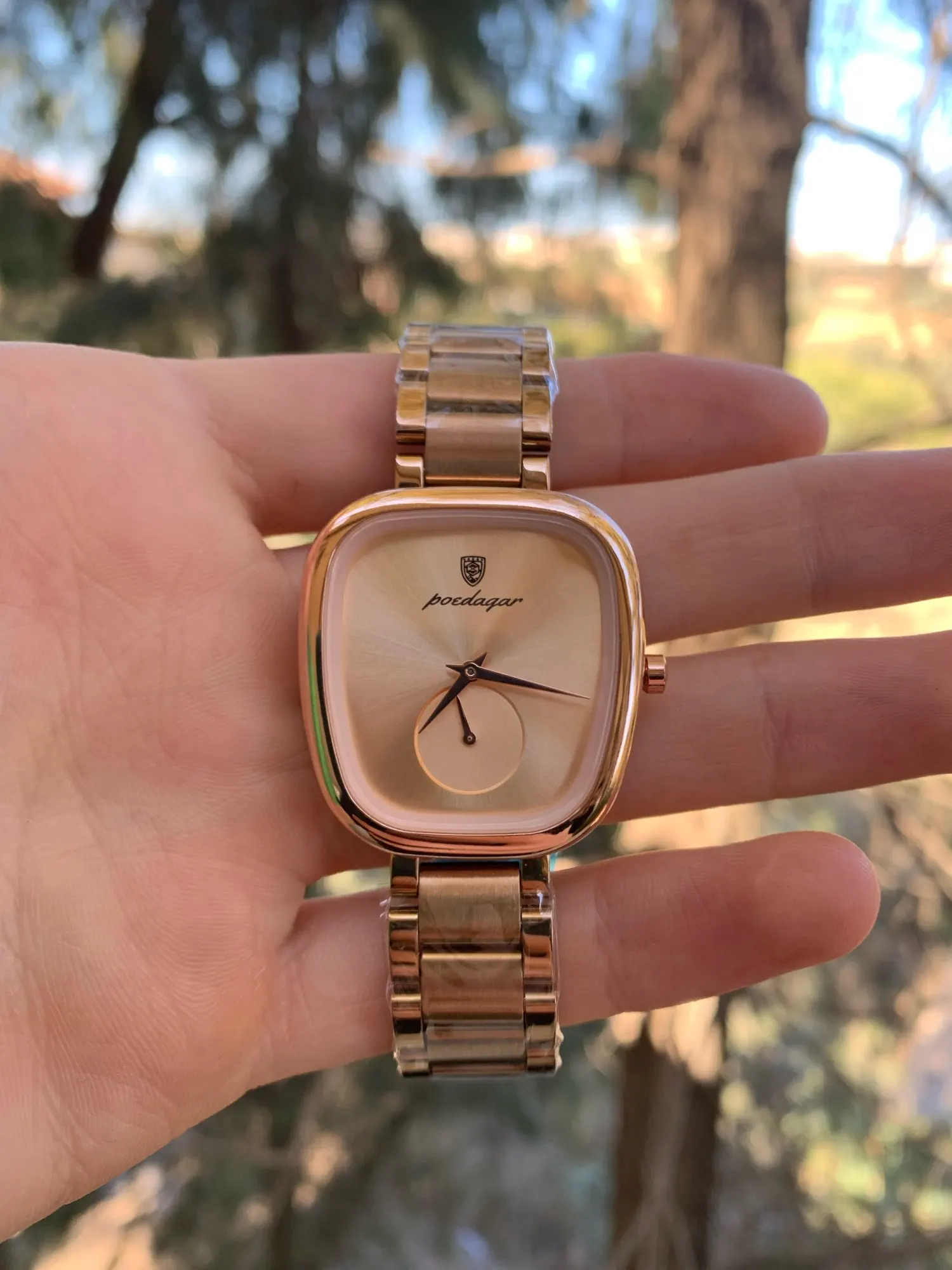 POEDAGAR Luxury Watch for Woman photo review