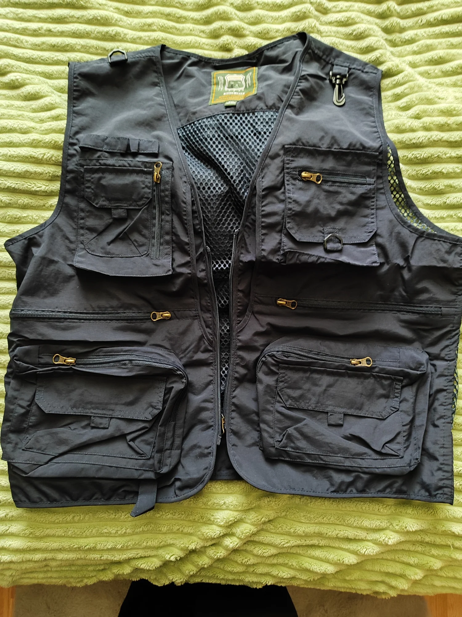 Summer Men Unloading Tactical Vest Coat Casual Men's Photographer Waistcoat Mesh Work Sleeveless Jacket Tools Pocket Vest 5XL photo review