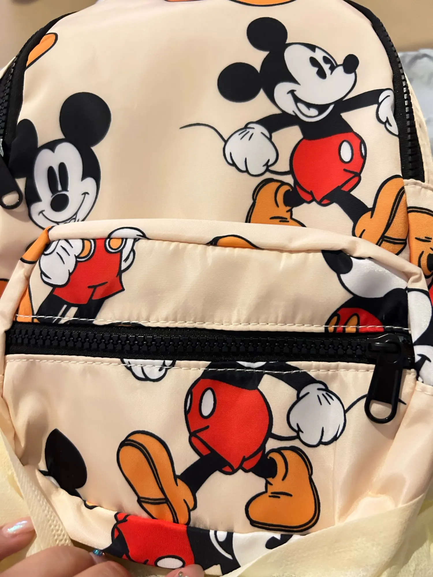 Disney 2024 nueva moda Mickey Mouse patrón bolso escolar para niños lindo Mickey estampado mochila ligera photo review