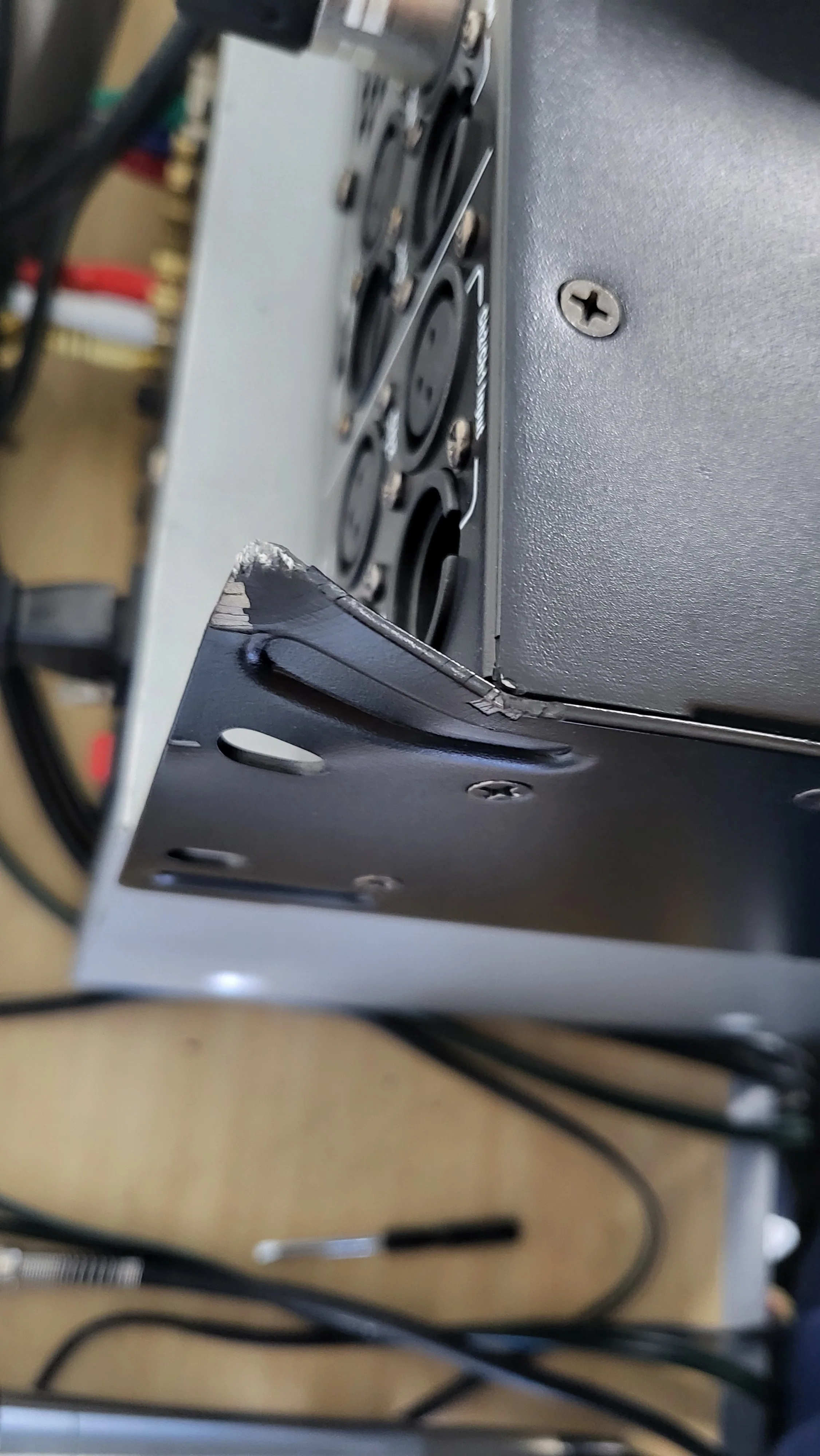 🛍Профессиональный4Ом1100Вт*4цифровойусилительмощности2UDJАудиоK4600цифровойусилительмощностидлясценыпредставлениймощностиAmpdgg