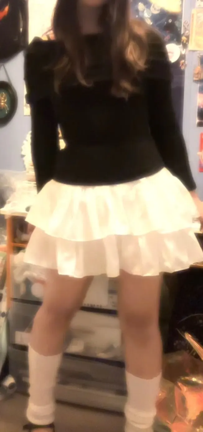 Elegant Pleated A-Line Skirt for Summer Chic Style photo review