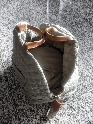 Portable Foldable Cat Carrier Bag - Lightweight Pet Handheld Crossbody Bag