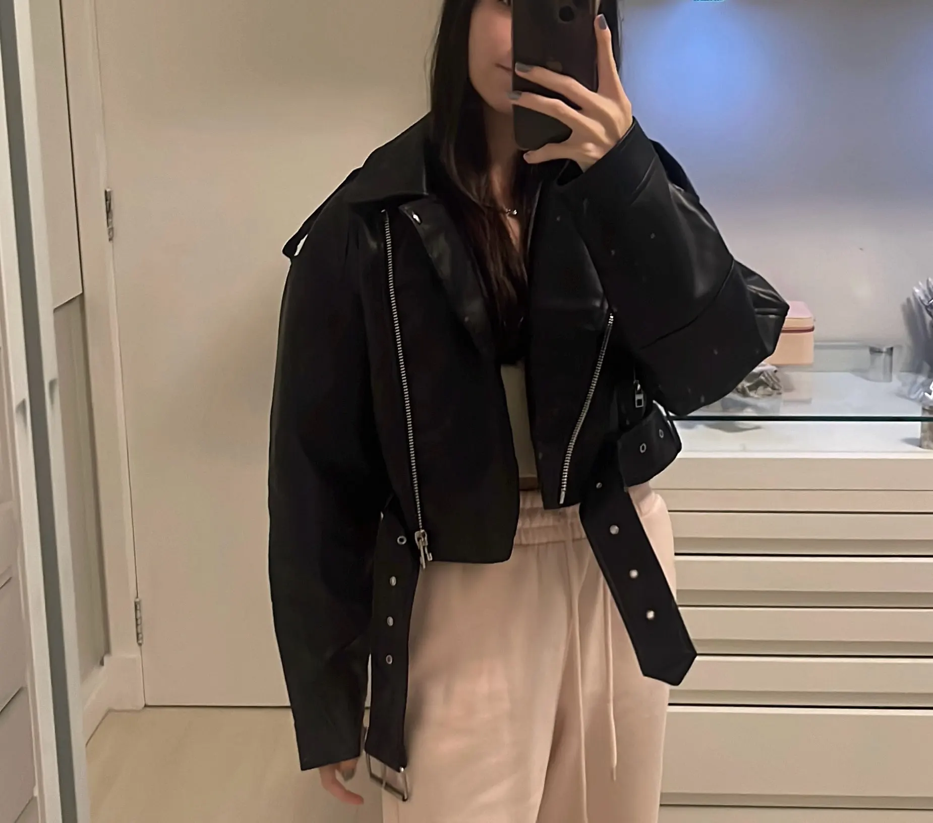 Ailegogo Faux Leather Short Jacket photo review
