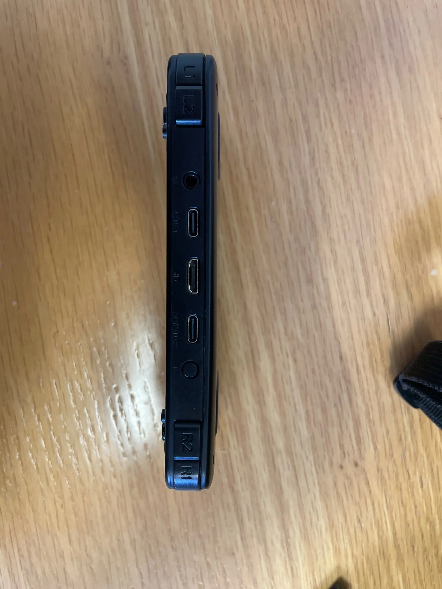 ANBERNIC RG35XX H photo review