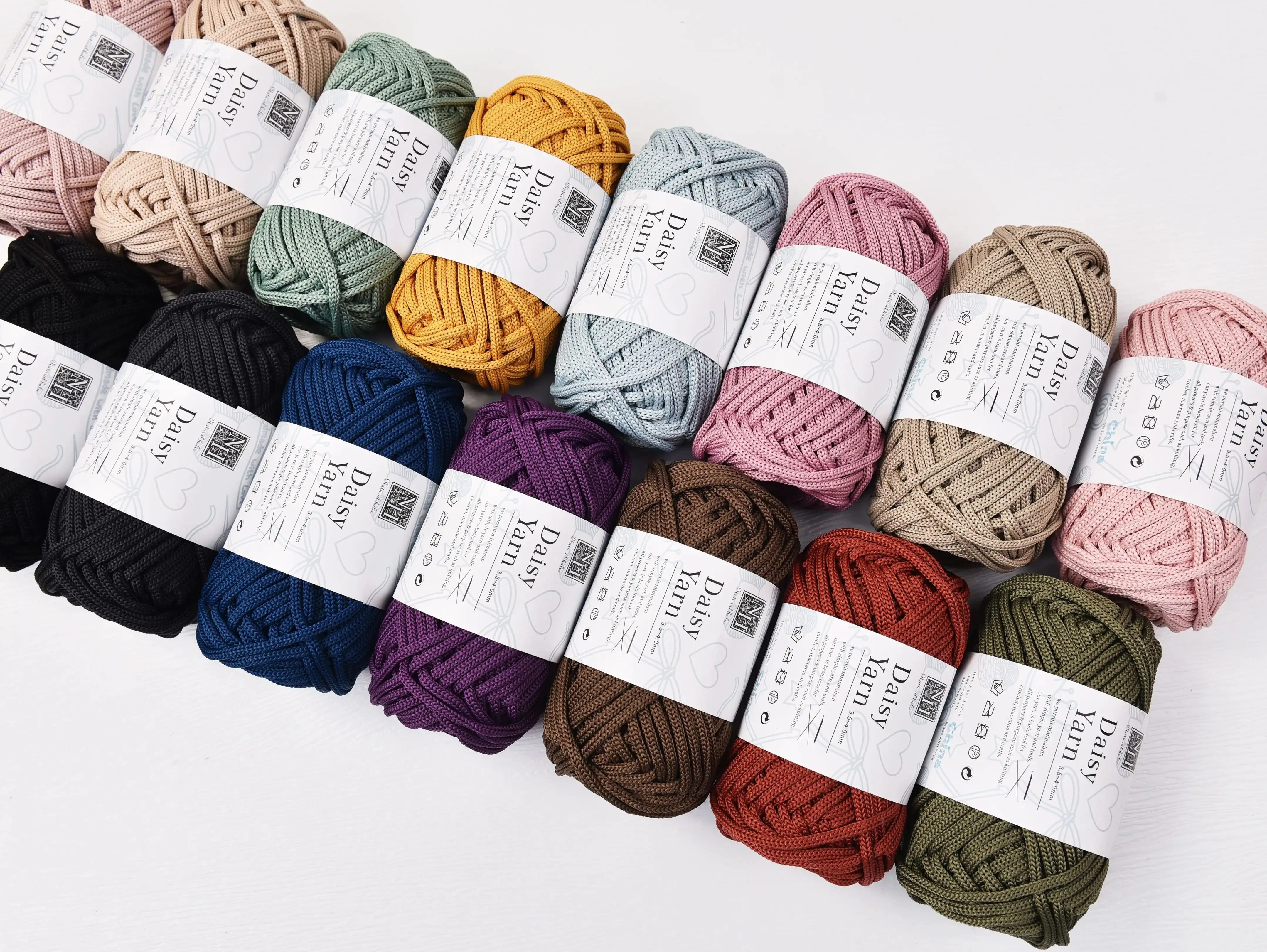 4MM Polyester Knitting Ball 40yards Chunky Hand Knitting yarn for Bag & Rug, Crafts Accessories Polyester Tube yarn 3