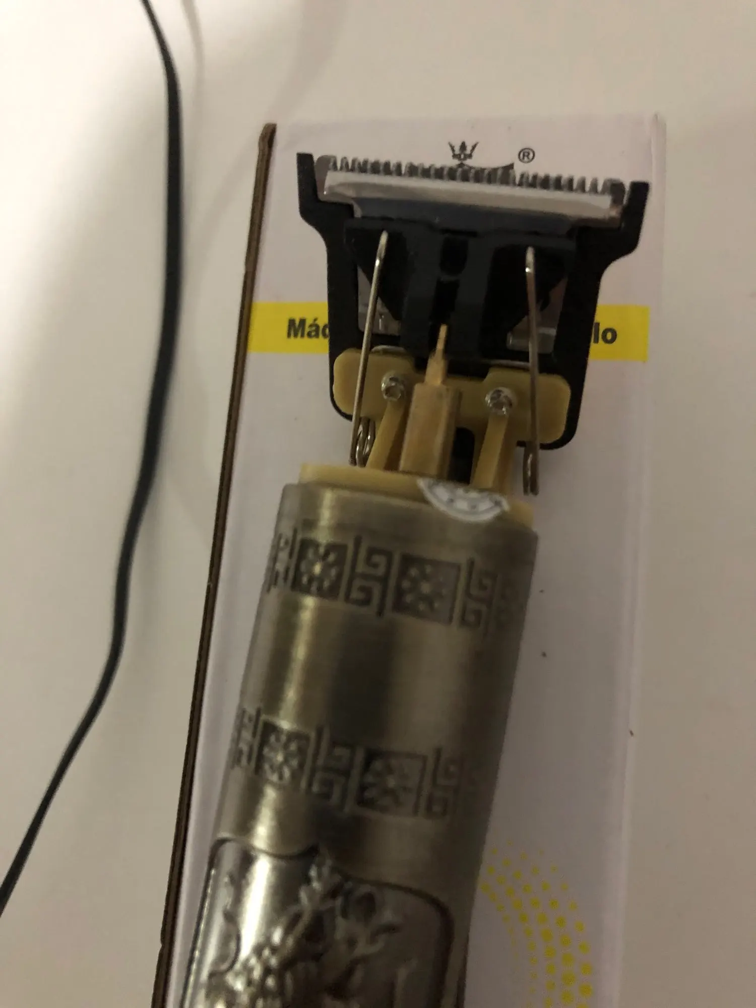 Máquina De Cortar Cabelo Parágrafo Barba Masculina Designer Aleatório Elétrico Profissional photo review