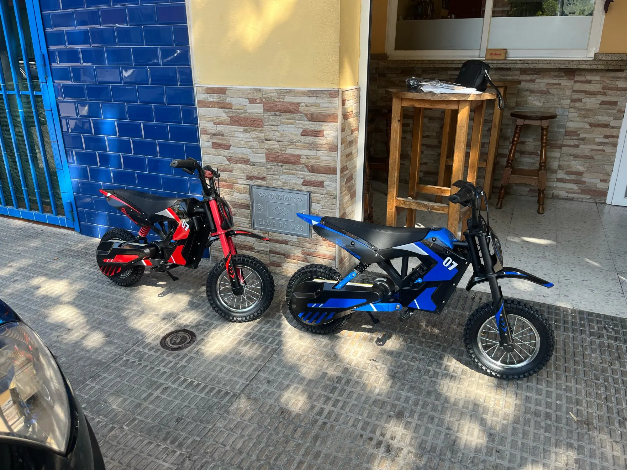 EVERCROSS TECH Moto Eléctrica para Niños EV12M - Motor 300W, Velocidad Máxima 25 km/h, Alcance de 15 km, Neumáticos de 12 Pulgadas, Motocross para 3-12 Años photo review