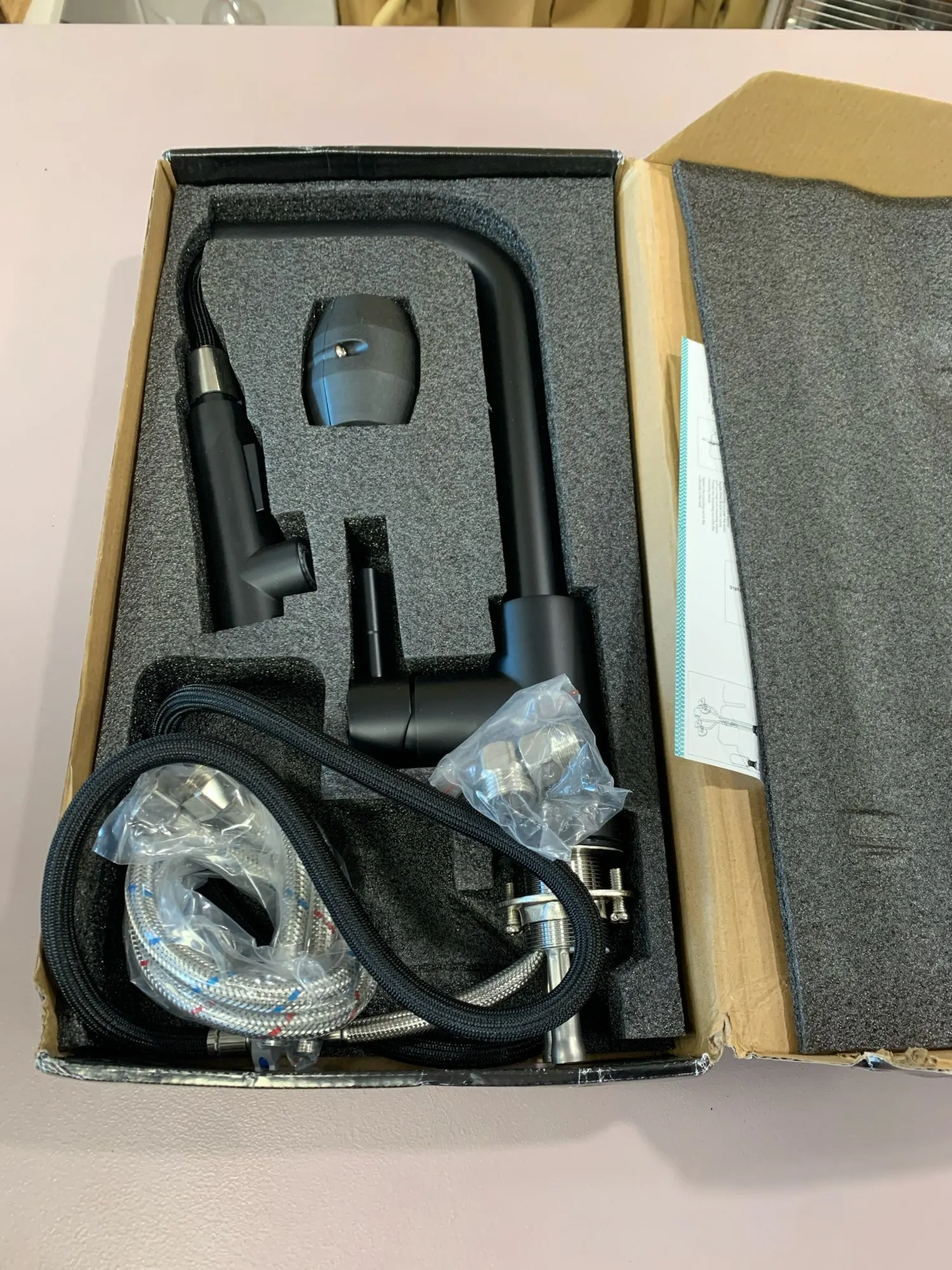 Sleek Flow Noir: Black Pull-Out Faucet with 2 Modes - Streamlined Style and Flexibility for Your Kitchen Sink photo review