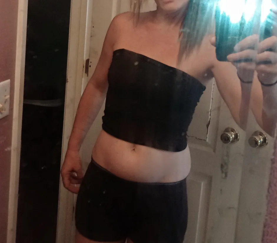 Elevate Your Summer Style with Y2 K Strapless Corset Top photo review