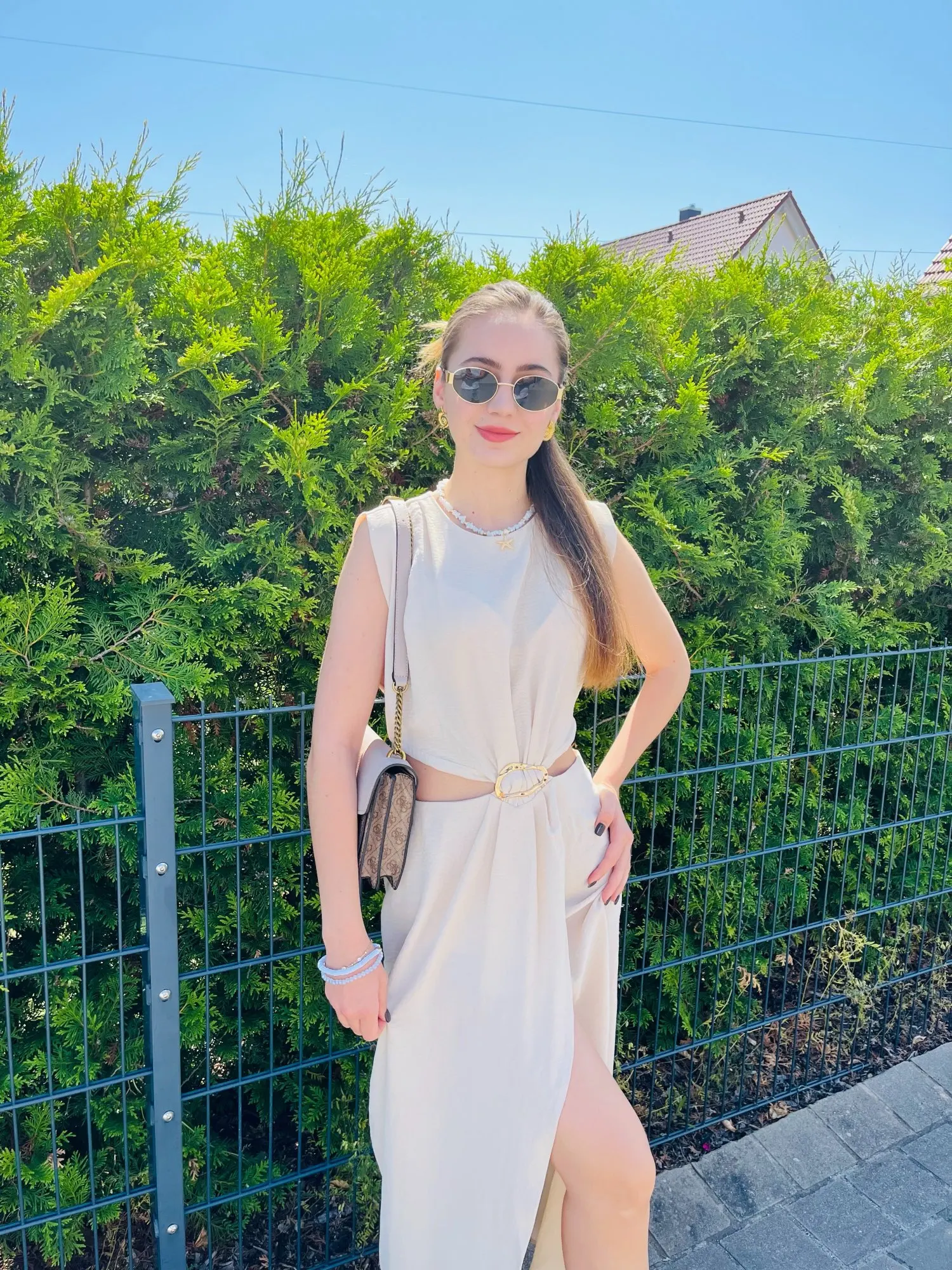 Women's Sleeveless Long Dress with Buckle Details photo review