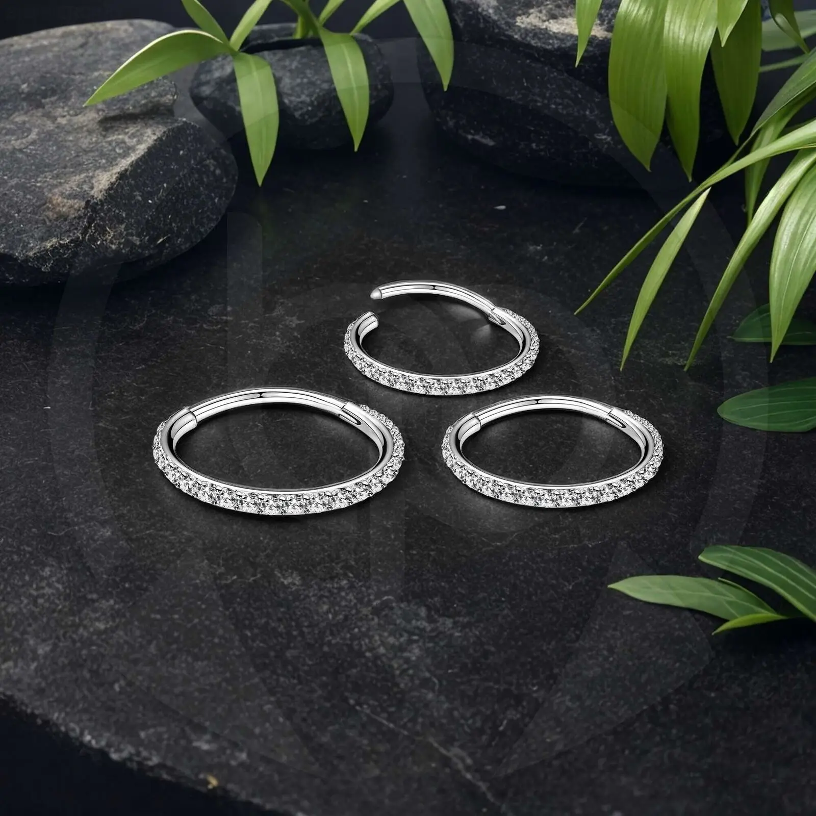 

Kenbao 10pcs Women's Round Earrings G23 F136 Titanium Nose Ring Hinge Clicker Nose Fashion Lady Piercing Jewelry segment ring