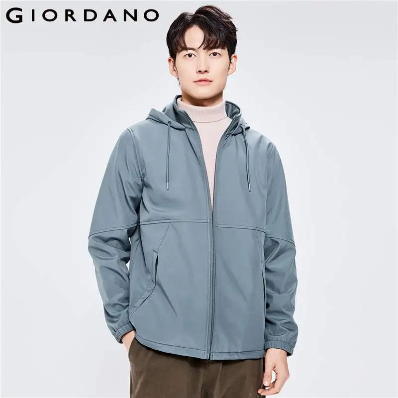 

Giordano Men Jackets Soft Shell Composite Polar Fleece Warm Jackets Outdoor Sports Casual Hooded Jacket 13072614