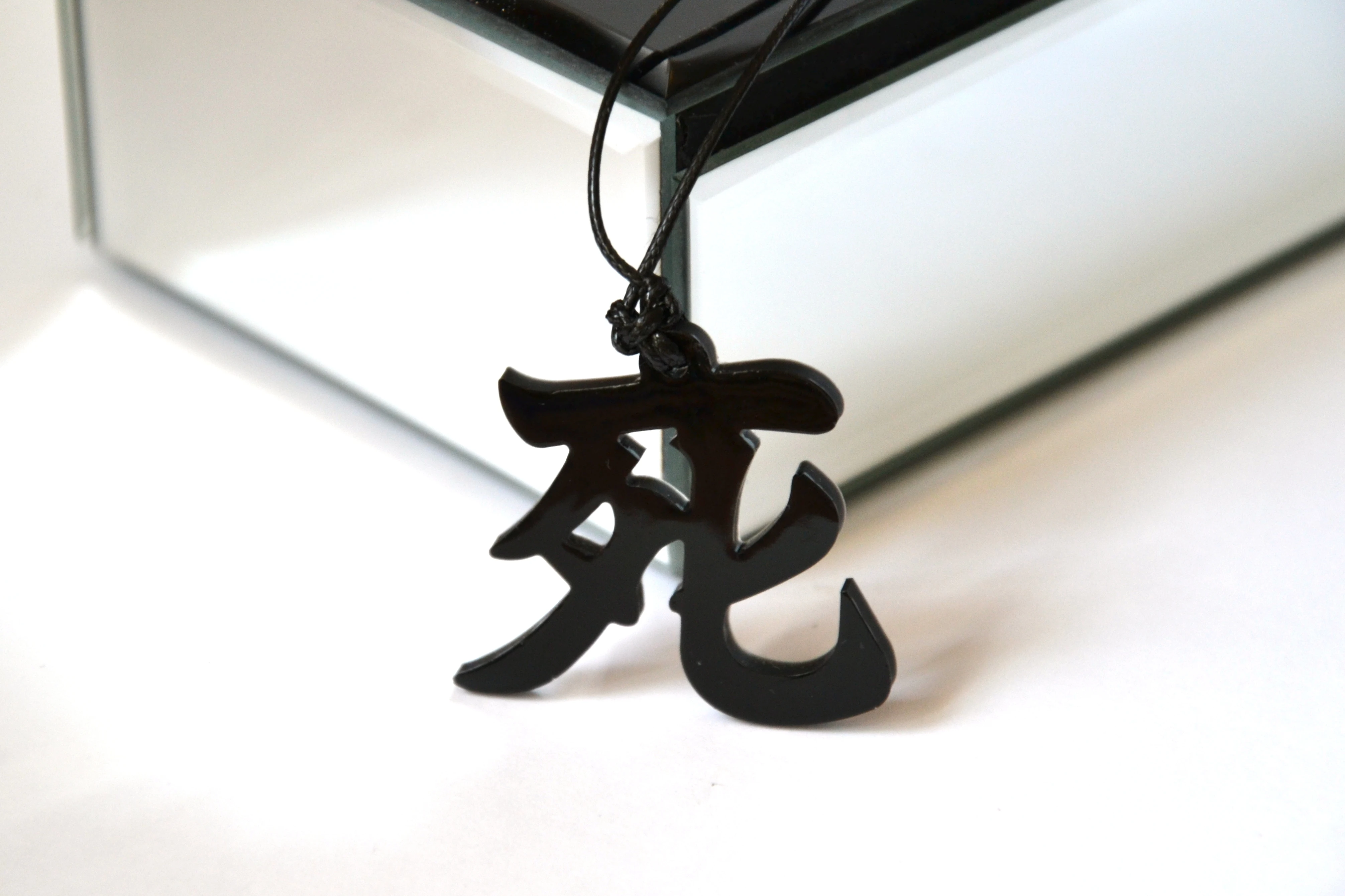 Рисунок 2 - Подвеска  колье ожерелье украшение