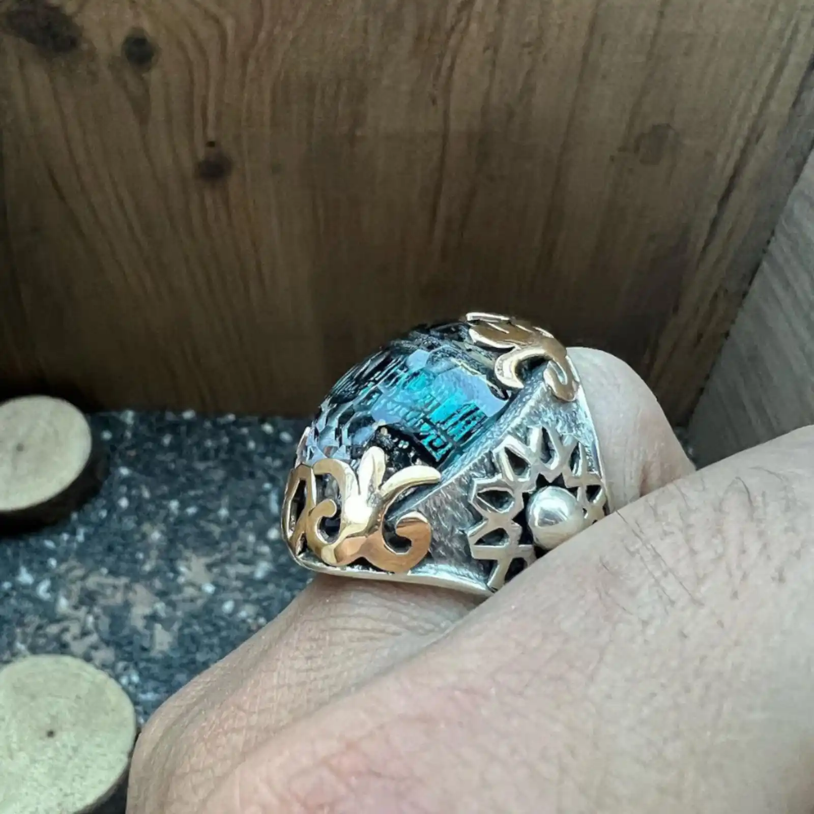 Carved Men's Silver Ring with Mosque Motif, Completely Handcrafted by Turkish Masters. Gift For Muslim Islam Jewelry 4 Carved Men's Silver Ring with Mosque Motif, Completely Handcrafted by Turkish Masters. Gift For Muslim Islam Jewelry - Image 4