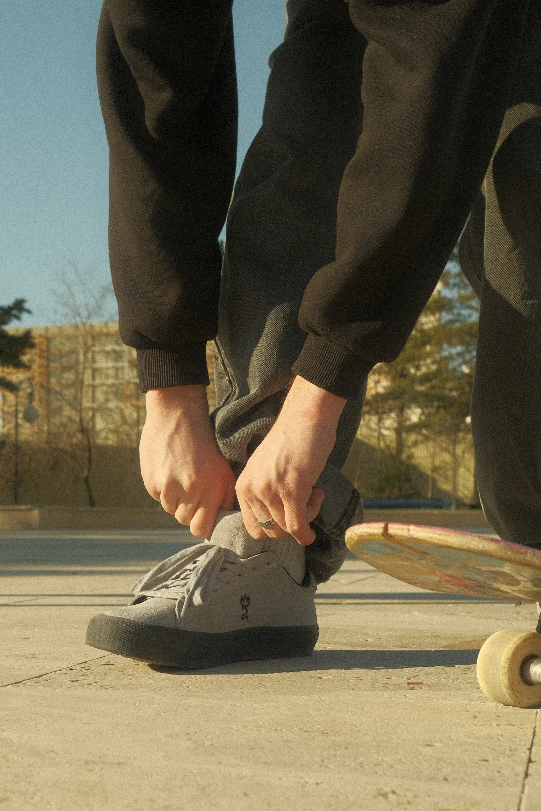 Description Picture 6 of itemJoiints Casual Shoe Vulcanized Men Skate Shoes Unisex Sport Non-slip Footwear Genuine Leather for Walking Breathable